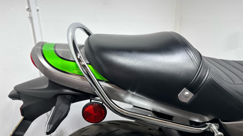 Kawasaki Z R900EKF (19MY)